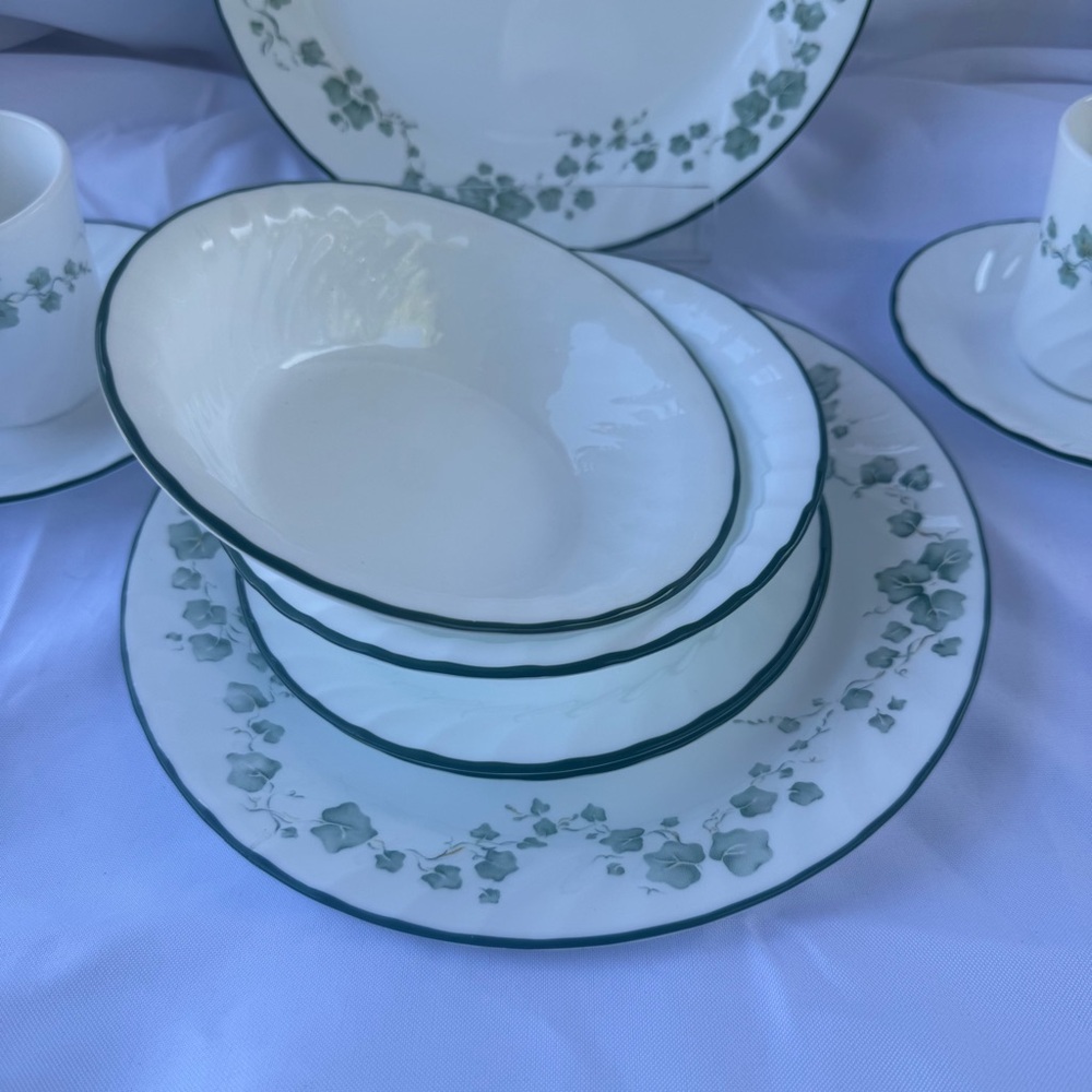 Corelle Callaway Ivy Dinnerware Set Service for 2 10 Pieces Complete Set - Picture 4 of 10